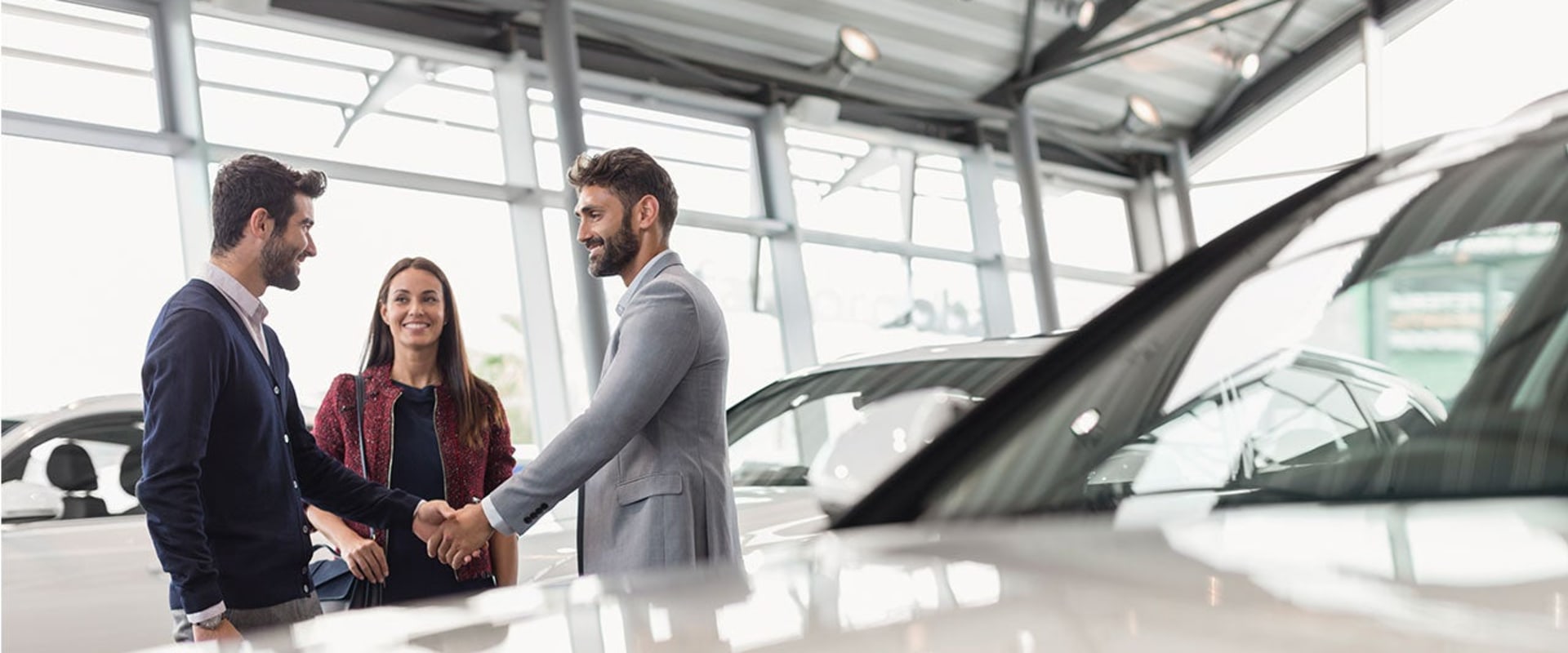 New Car Specials and Discounts: Get the Best Deals