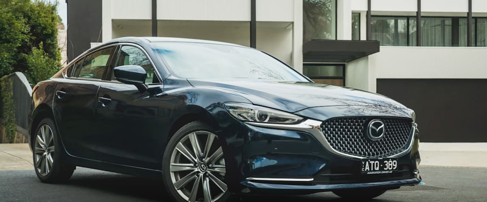 Reading Customer Reviews of Car Shippers for Mazdas